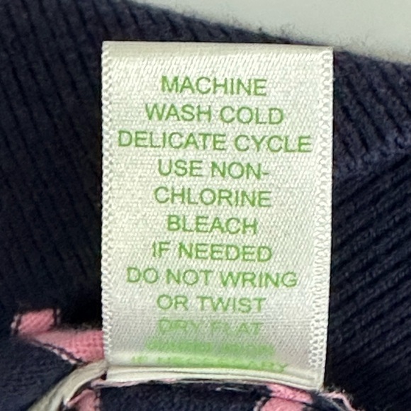 Lilly Pulitzer sz XSM sweater cardigan in navy and a deep pink. Lightweight - Picture 13 of 13